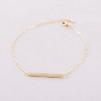 Pulsera elegante detalle rectangular